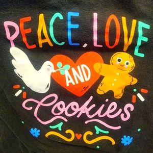 *nd Peace Love & Cookies holiday tee & red sparkly cozy leggings